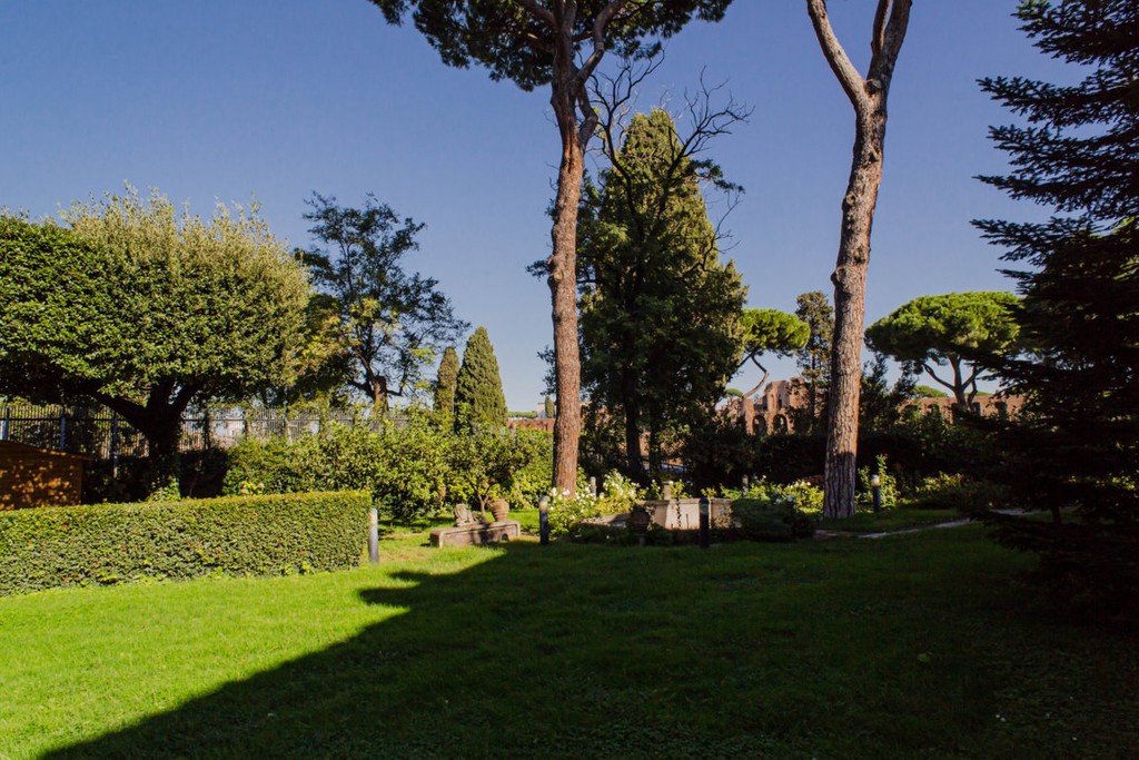 villa  in vendita a roma zona centro storico 