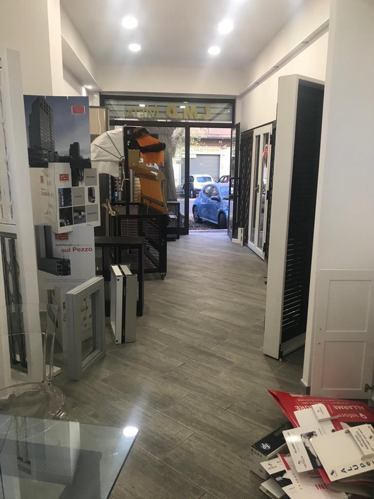 negozio in affitto a  zona somalia